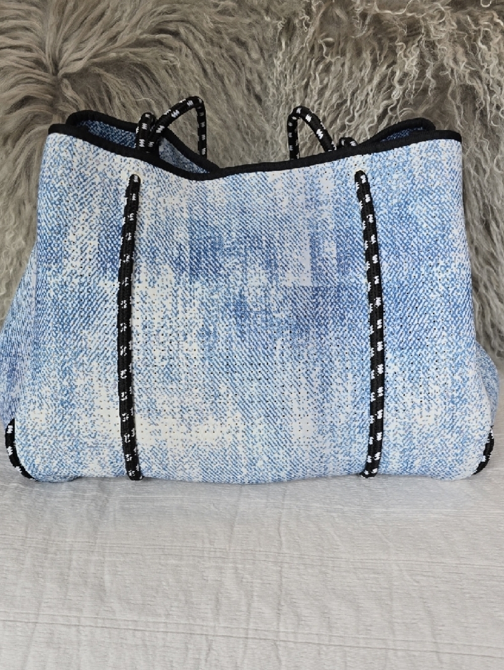 Pop Ups Brand Everyday Neoprene Tote - Picture 4 of 16